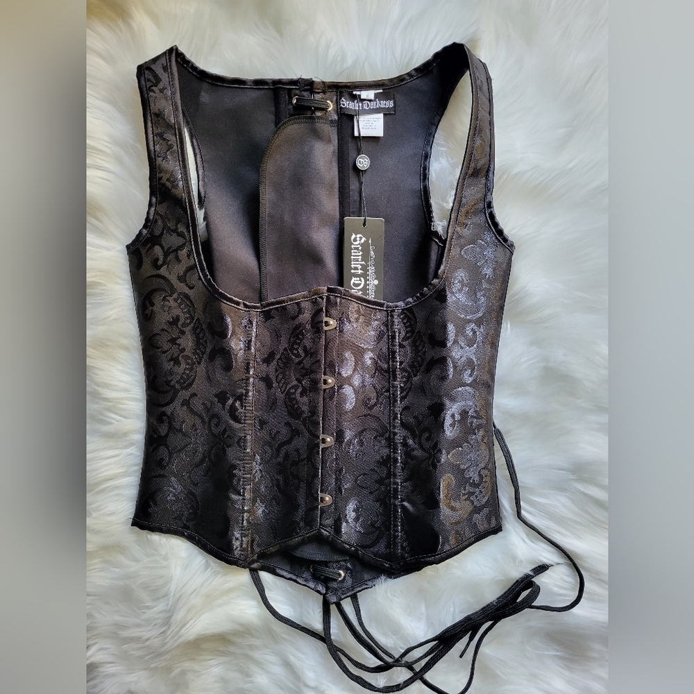 Scarlet Darkness Underbust Corset